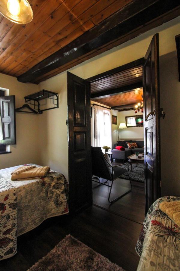 Onís Apartamentos 'Los Balcones De Nieda 2' المظهر الخارجي الصورة